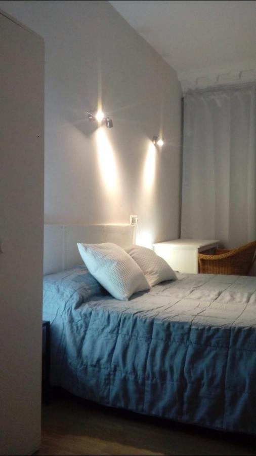 Hostal Trevinca Madrid Eksteriør billede